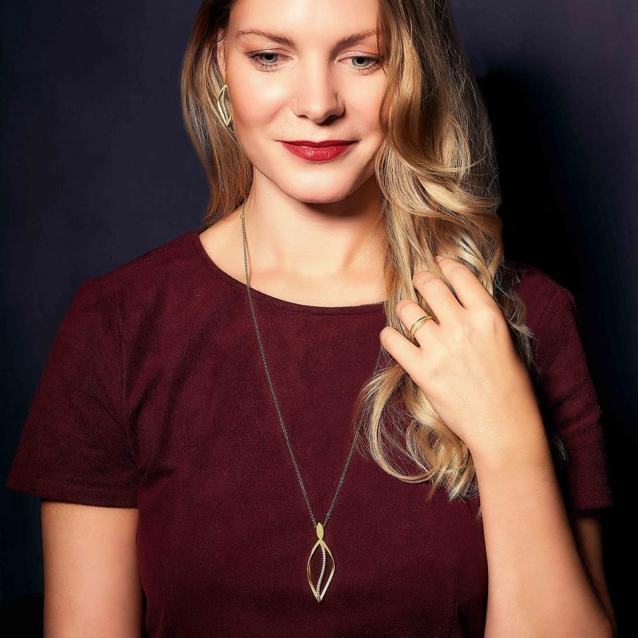 Designlinie Sentro, Kette mit  Anhänger Swingo